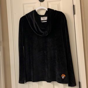New Emerson Street OSU top